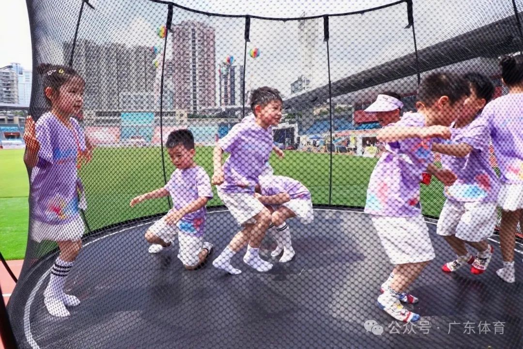 小小6.jpeg