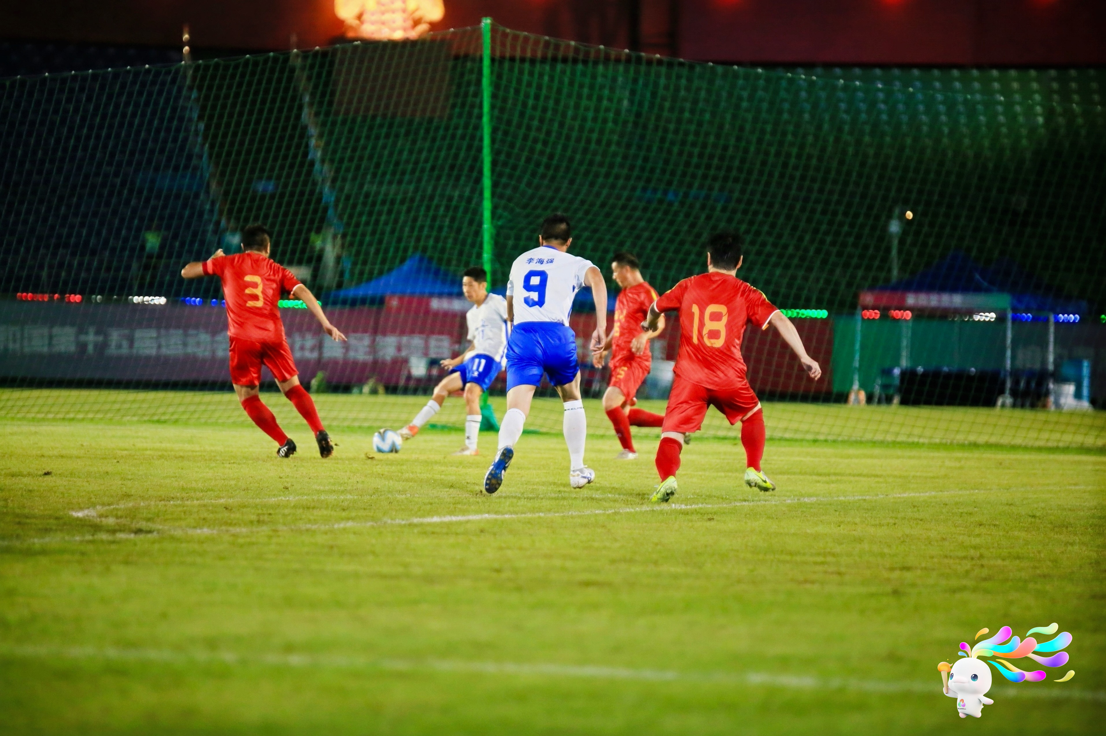 bb6edbb6-ec67-4897-bf08-3cc48d7a3a4c.jpg